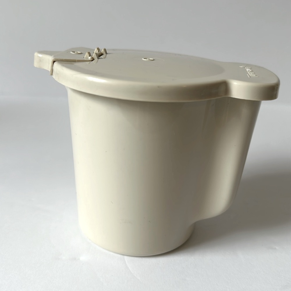 Vintage Tupperware Creamer Pitcher Almond Snap-On Lid with Flip Top Spout 8 oz